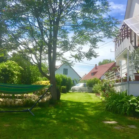 Lelle -kert 03 Balatonlelle